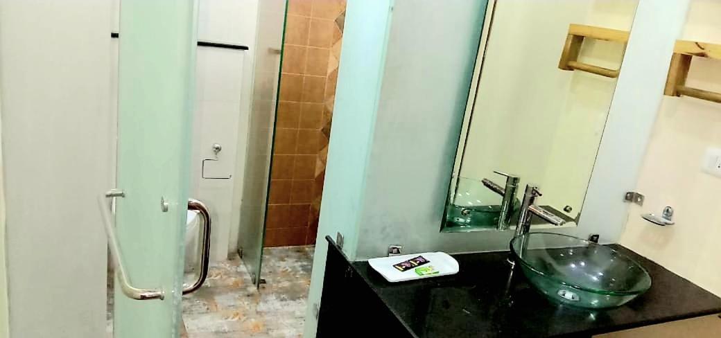 Wildleaf Kasauli Valley Homz Bed and Breakfast Exterior foto